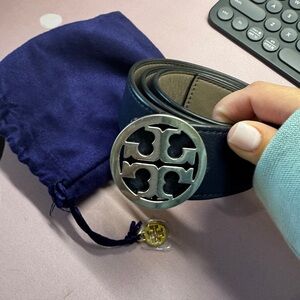 Tory Burch women’s reversible blue grey Leather Belt